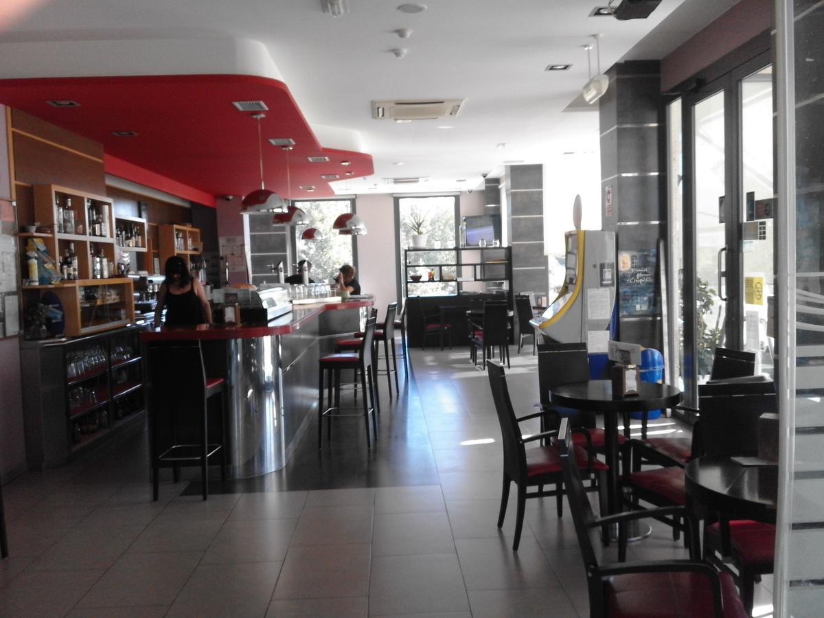 Hostal Restaurante Vial Ourense Dış mekan fotoğraf