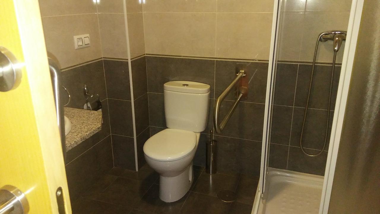 Hostal Restaurante Vial Ourense Dış mekan fotoğraf